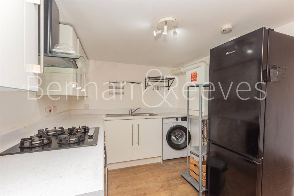 Property photo 8