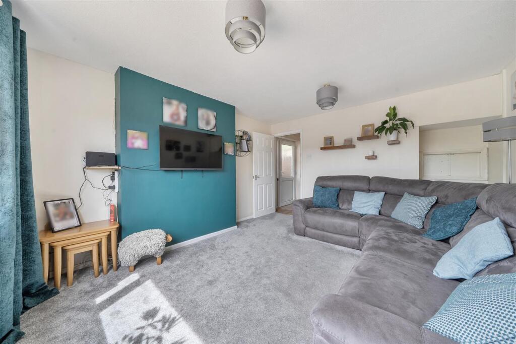 26, Sunnyfield, Rhayader, LD6 photo 2