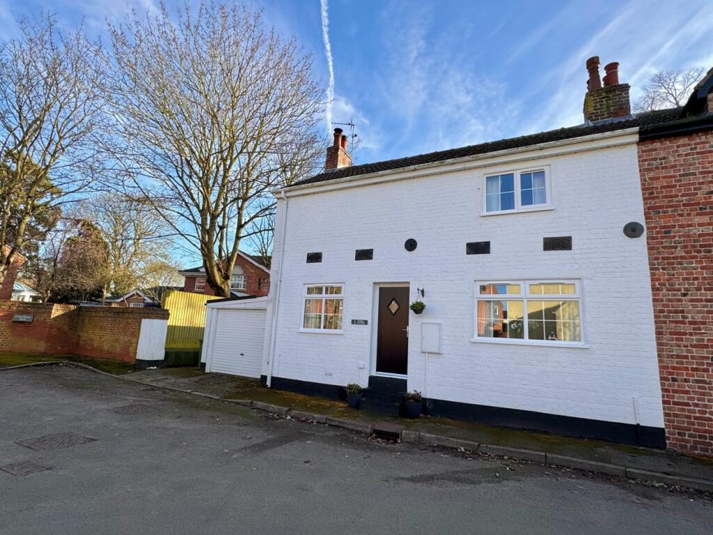 2-bed terraced on Pump Lane, Asfordby, £220,000