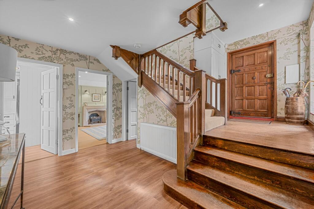 House in London - View 5