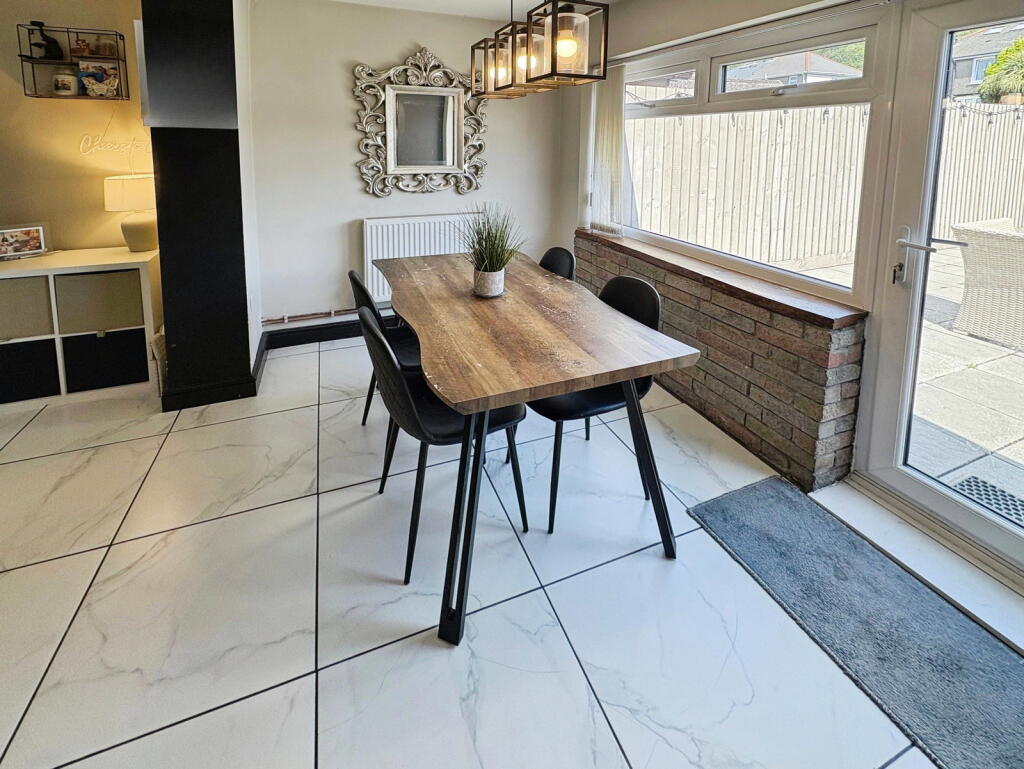 House in Swansea, Tai-Bach - View 5