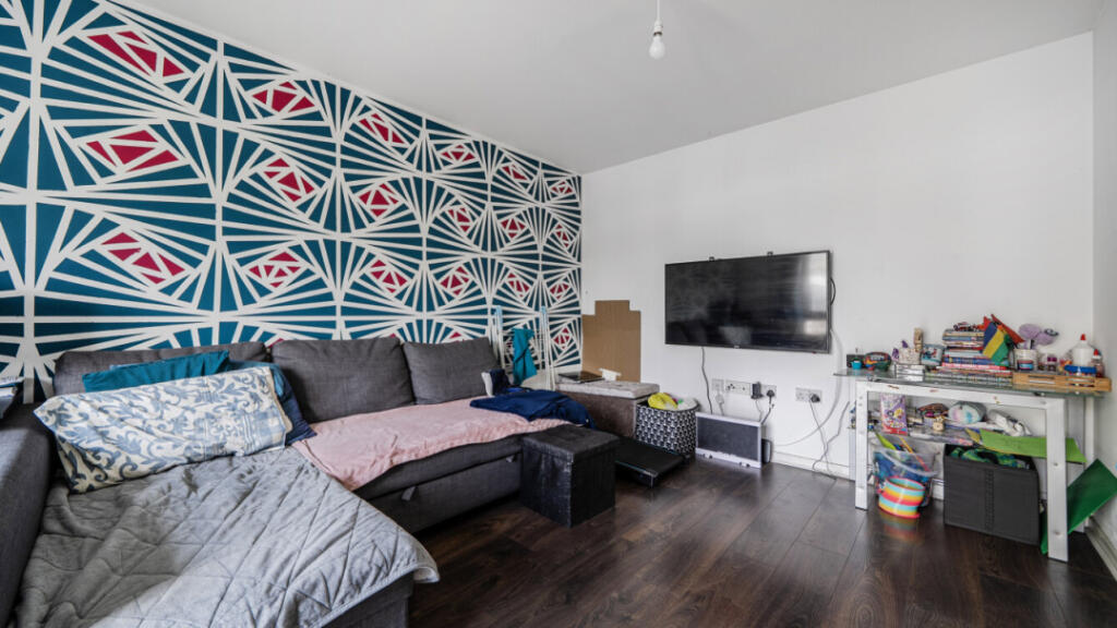 Apartment in London - View 2