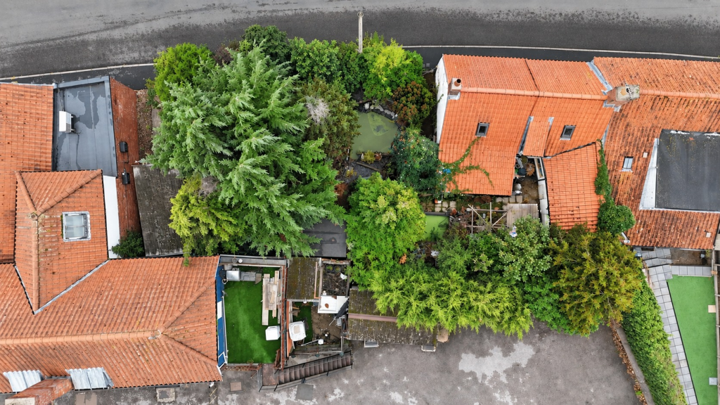 House in North Kesteven, Washingborough - View 2