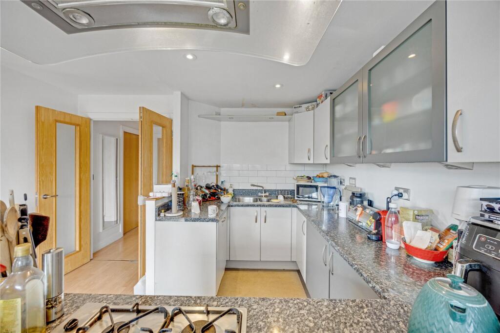 Apartment in London, Britannia Village, Canning Town - View 5
