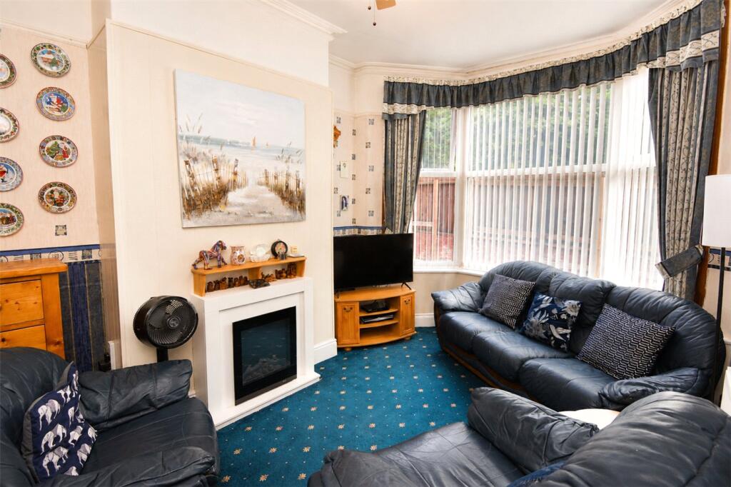 House in Wirral, Liverpool City Region - View 3