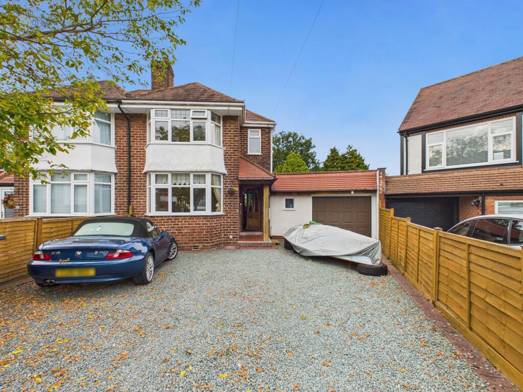 Clarence Gardens, Four Oaks, Sutton Coldfield, B74 4AP