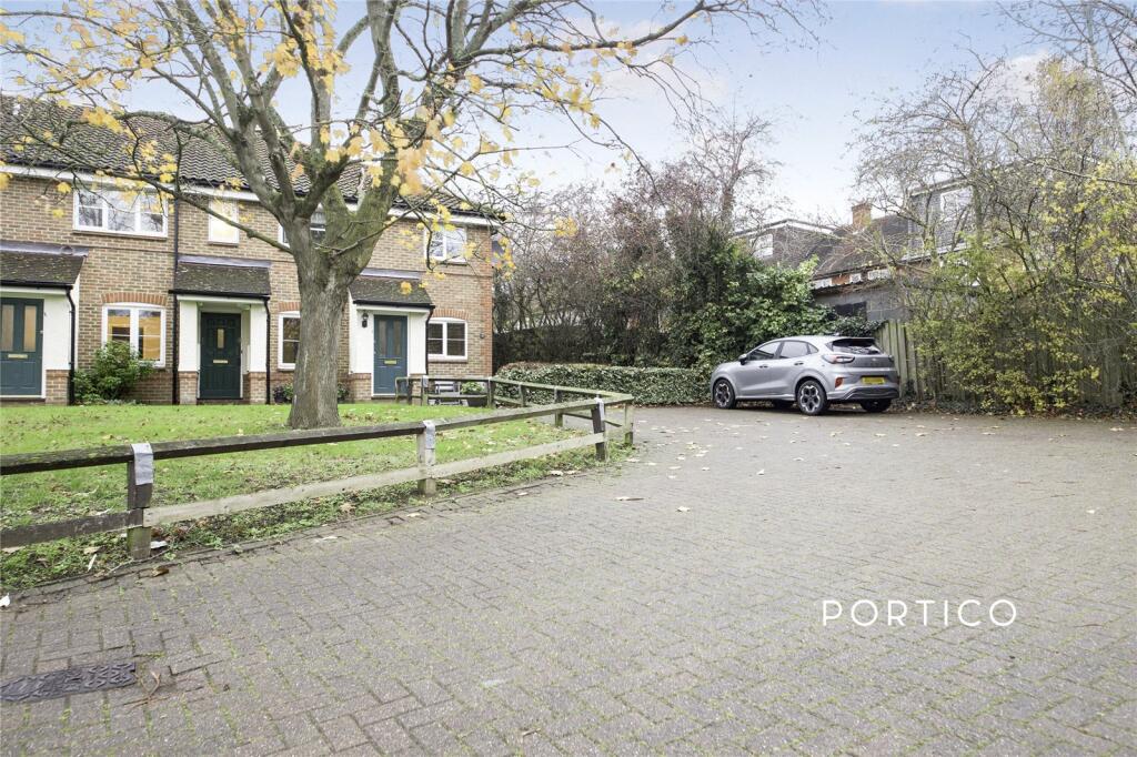 Main image of property: Bryony Close, Loughton, Essex, IG10