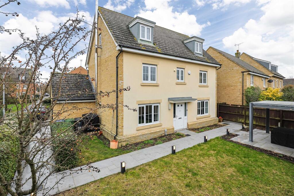 Main image of property: Duddle Drive, Longstanton, Cambridge