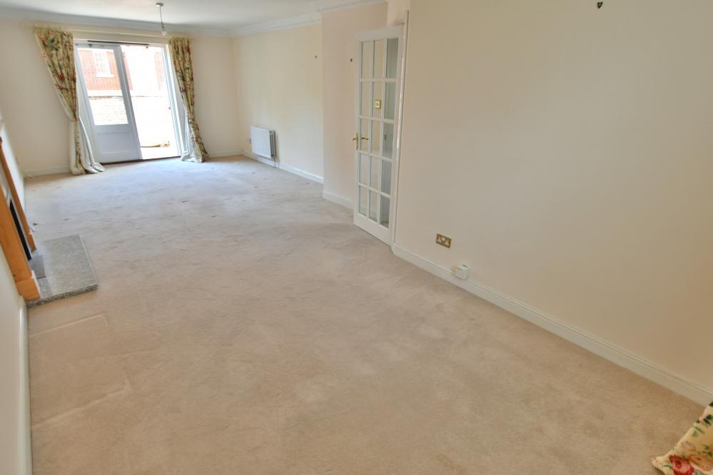 House in Wimborne Minster, Rowlands - View 5