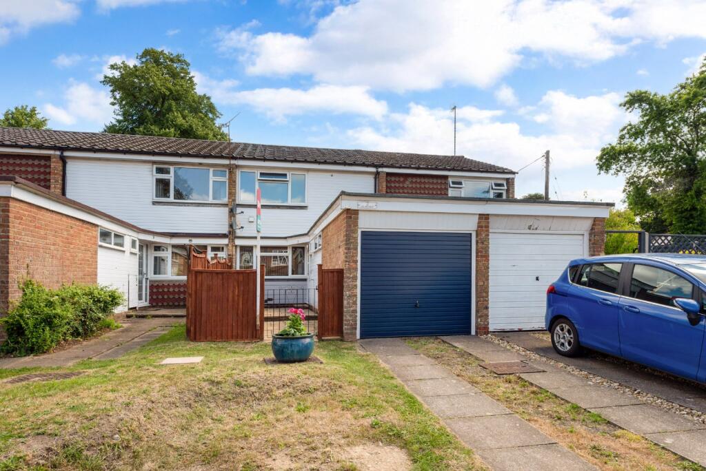 3-bed terraced on Madeline Road, Petersfield, Hampshire, £435,000