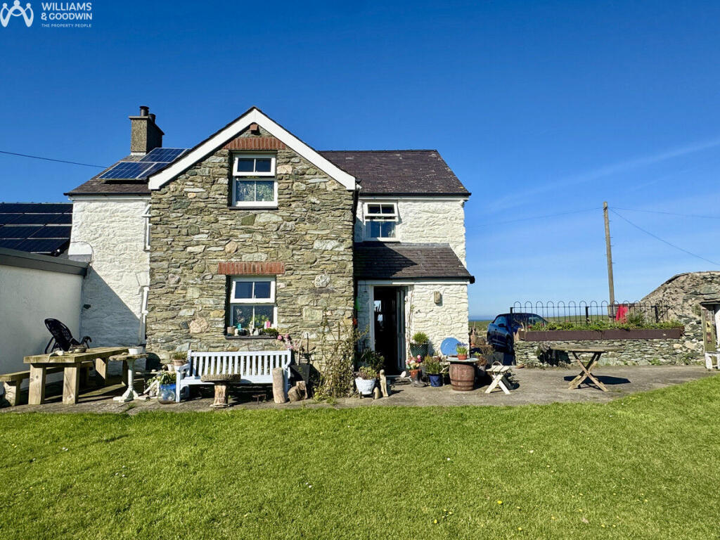Main image of property: Shadowfax Ranch, Llanfwrog, Anglesey, LL65