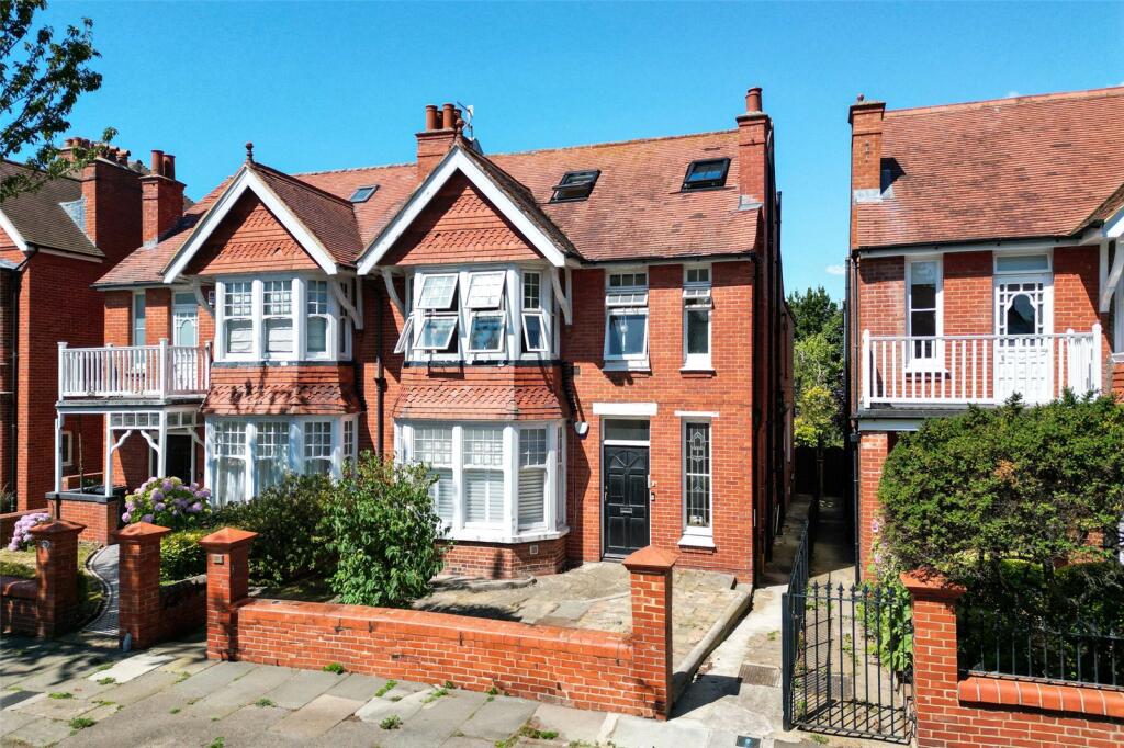 Main image of property: Pembroke Crescent, Hove, East Sussex, BN3