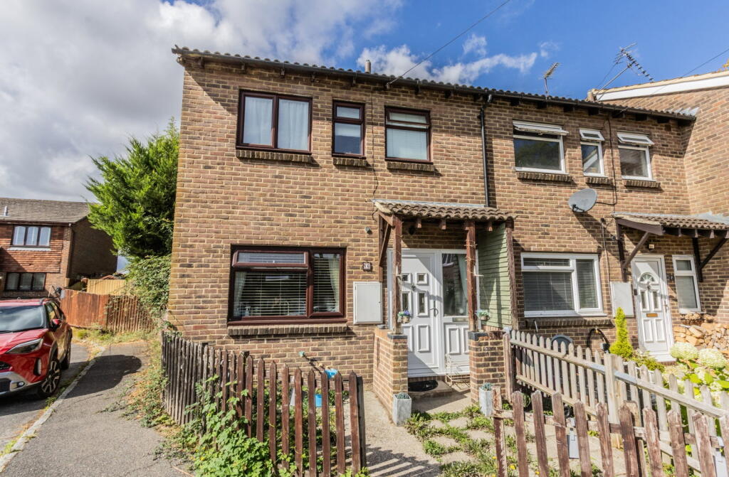 Main image of property: Park Farm Close, Etchingham