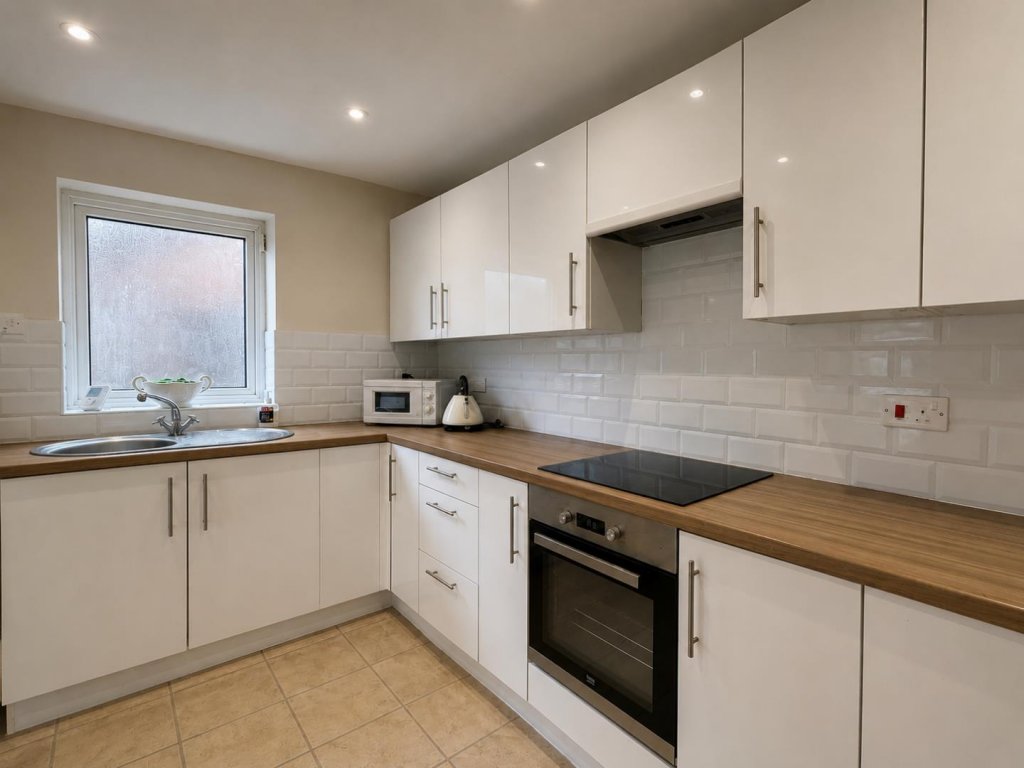 House in Portsmouth - View 5