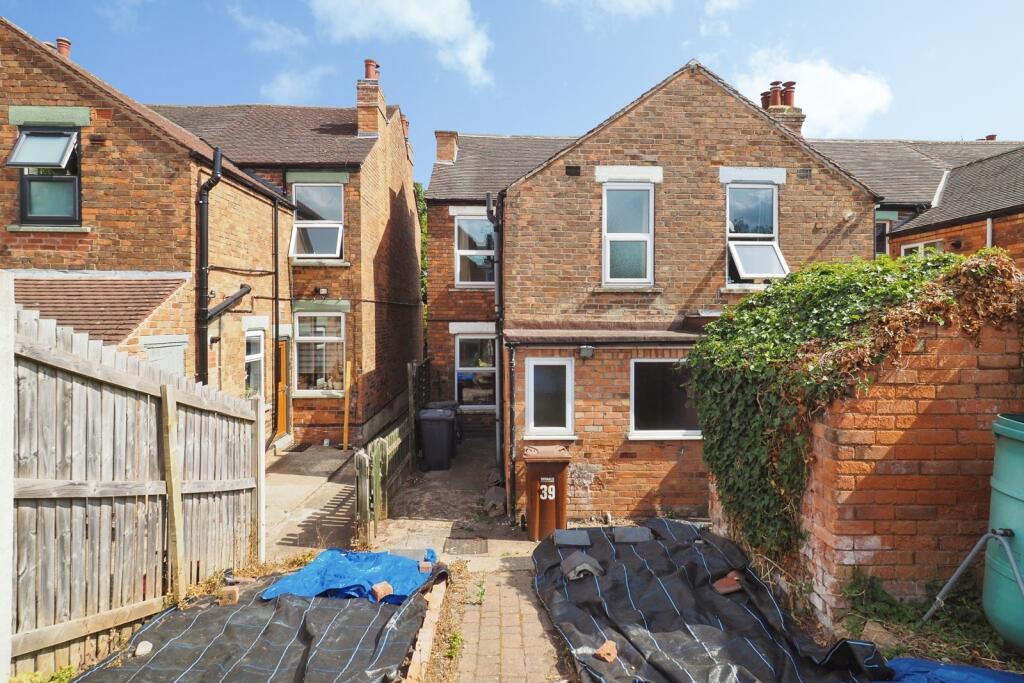House in Nottingham, Gedling - View 2