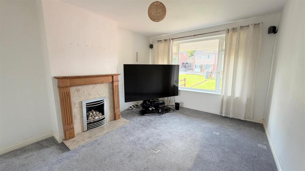 House in Derby - More