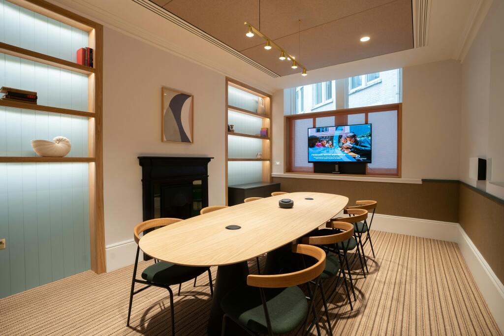 Asscher Salisbury House Meeting Room1.jpg