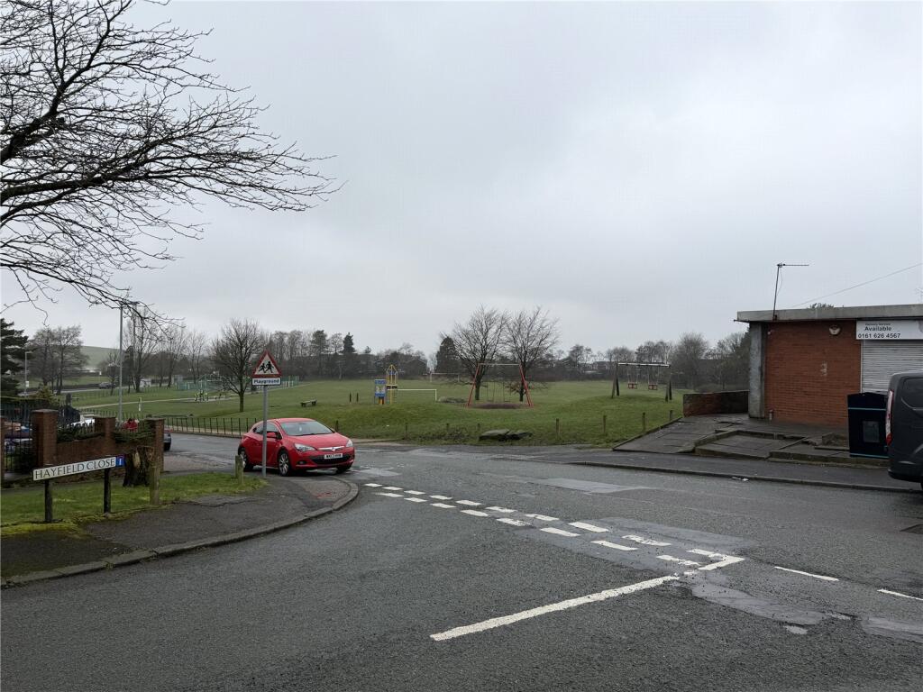 Hayfield Close, Oldham, Greater Manchester, OL4 photo 3