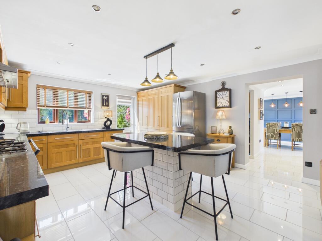 House in Northampton, Shelfleys, West Hunsbury - View 5