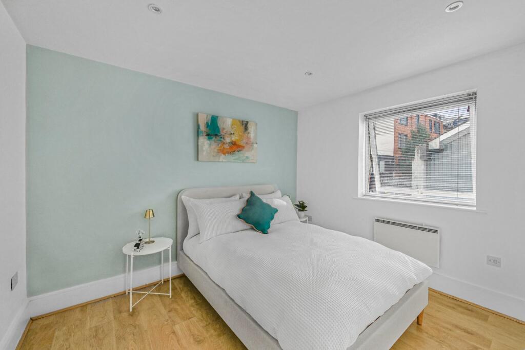 Radius Apartments, Omega Place, N1 - View 2