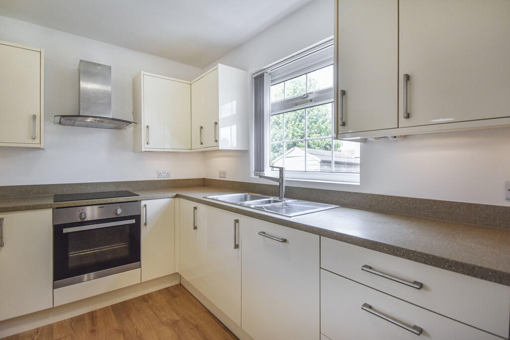 House in Nottingham, Wilford - View 6