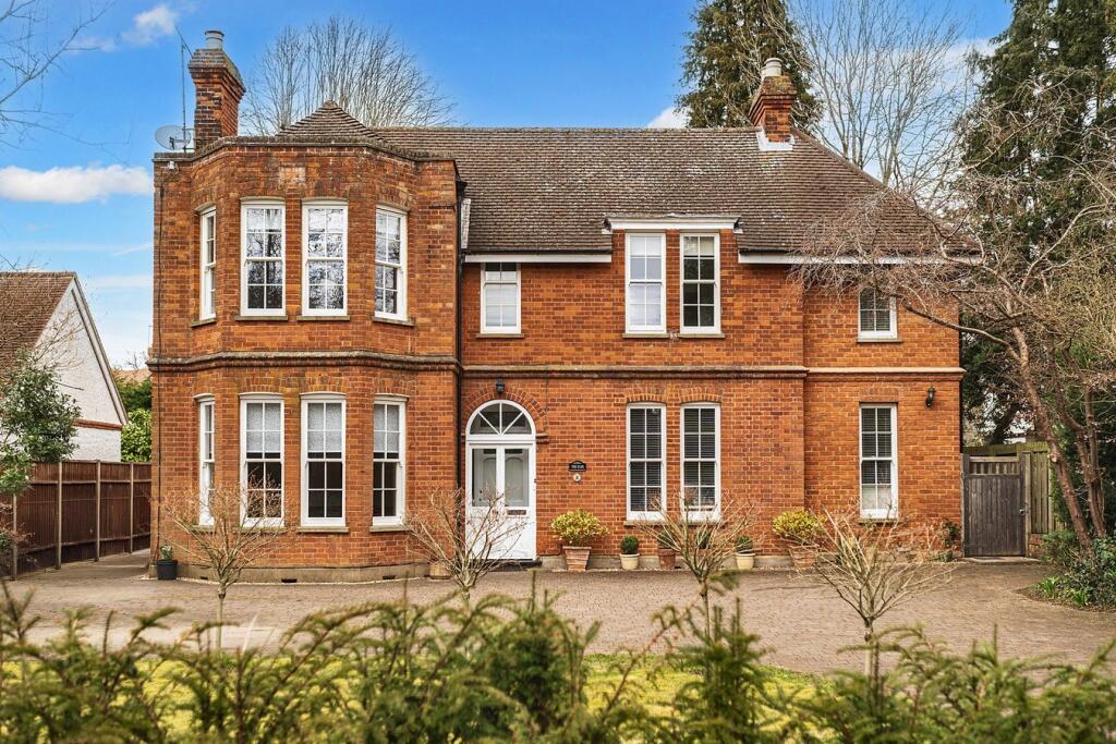 Main image of property: Hitchin Road, Letchworth Garden City, SG6