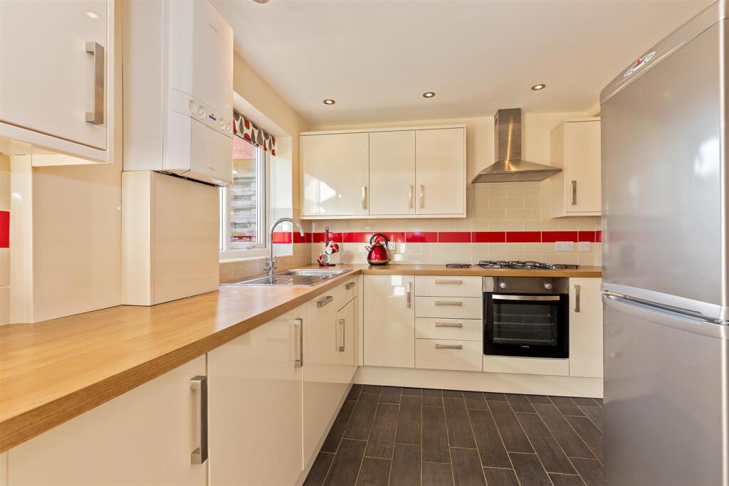 House in St Albans - View 5