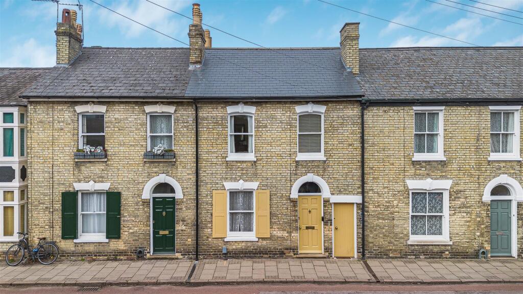 Main image of property: Bateman Street, Cambridge