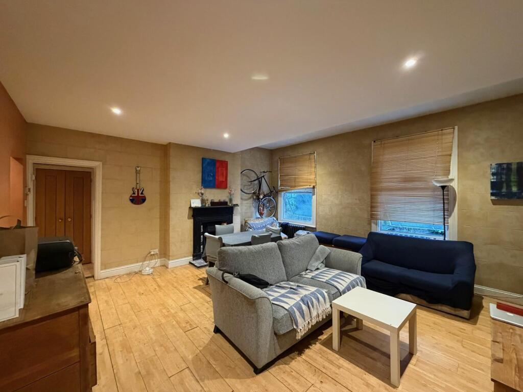 Main image of property: Avenue Road, W3