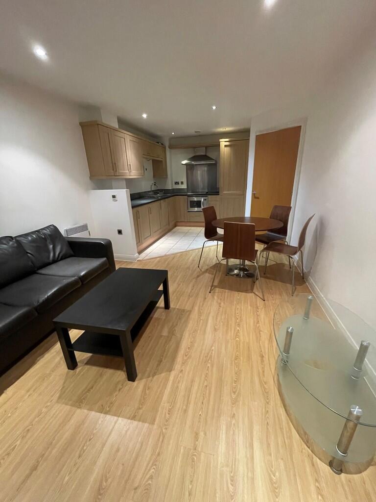Apartment in Manchester - View 3
