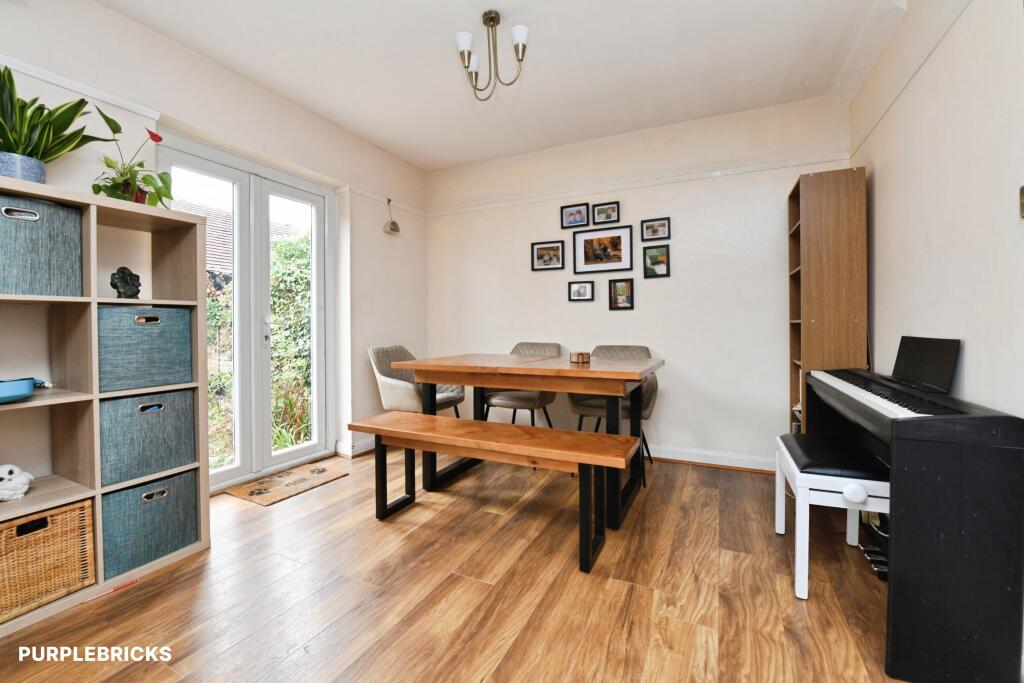 House in Chelmsford - View 2