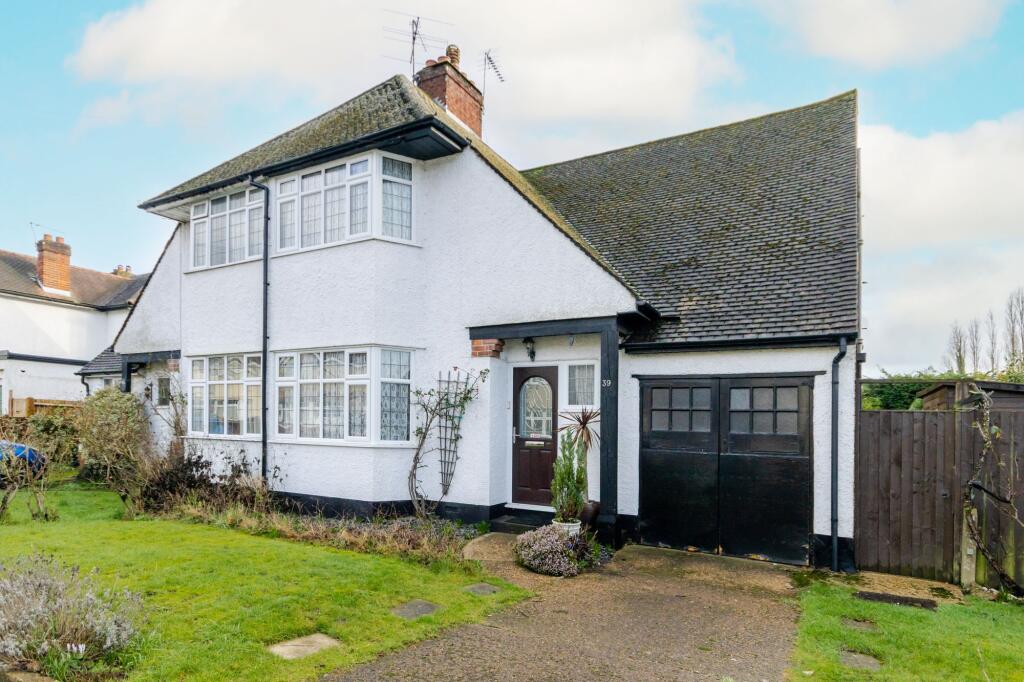 Main image of property: Mount View, Rickmansworth, WD3