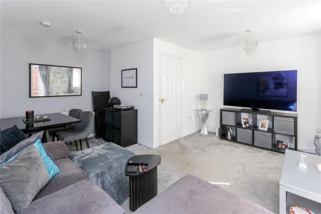 House in Stockport - View 3