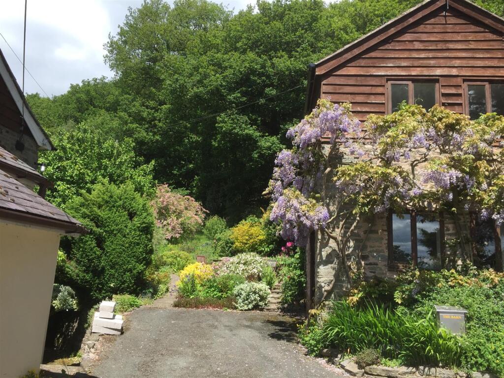 Main image of property: The Barn, Bucknell