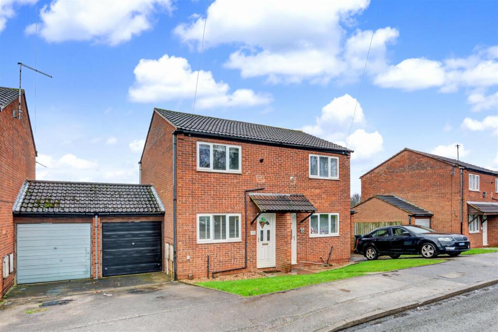 Main image of property: Clifton Grove, Gedling, Nottingham