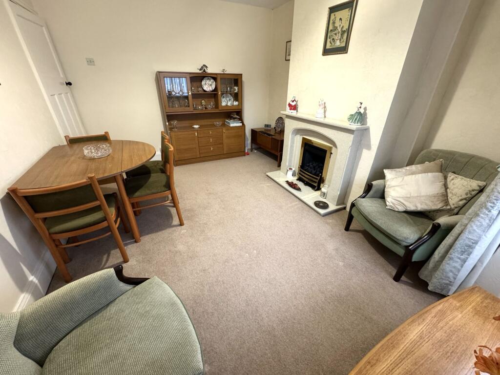 Uplands Road, Willenhall - View 6