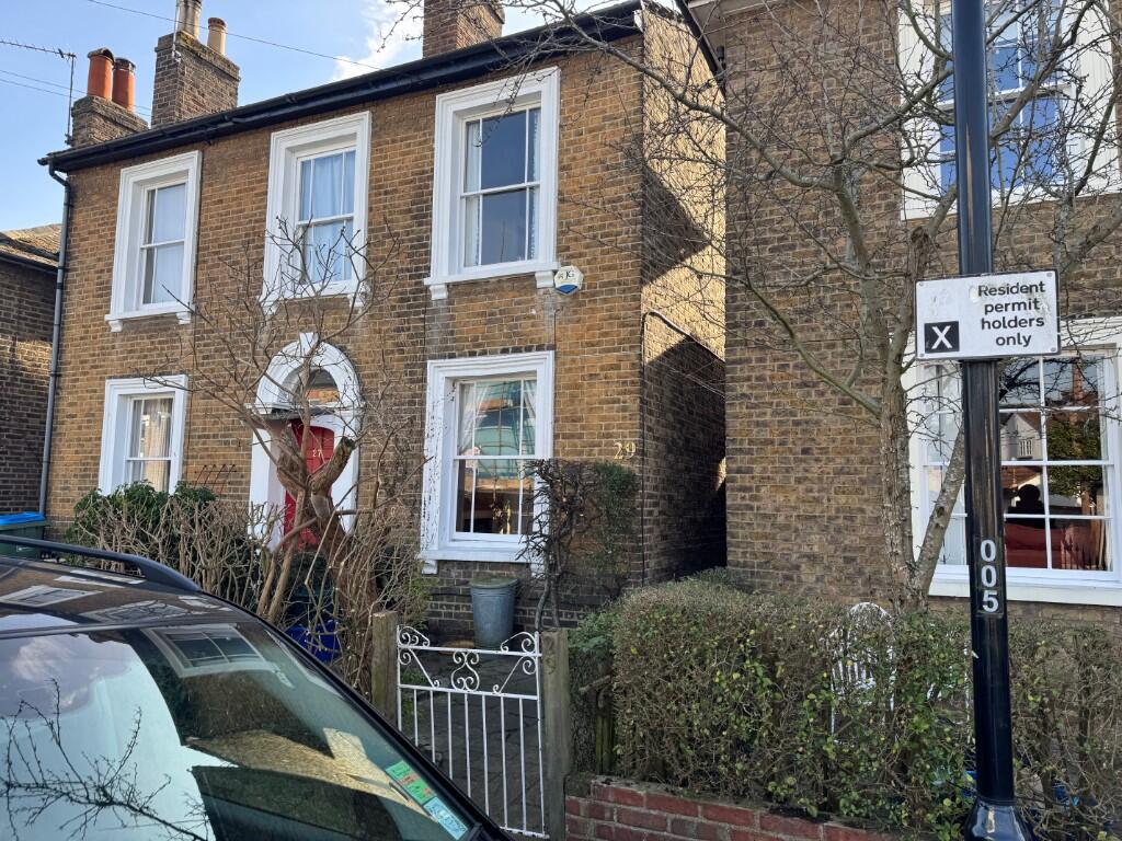 Main image of property: Park Road, Hampton Wick, Kingston upon Thames KT1