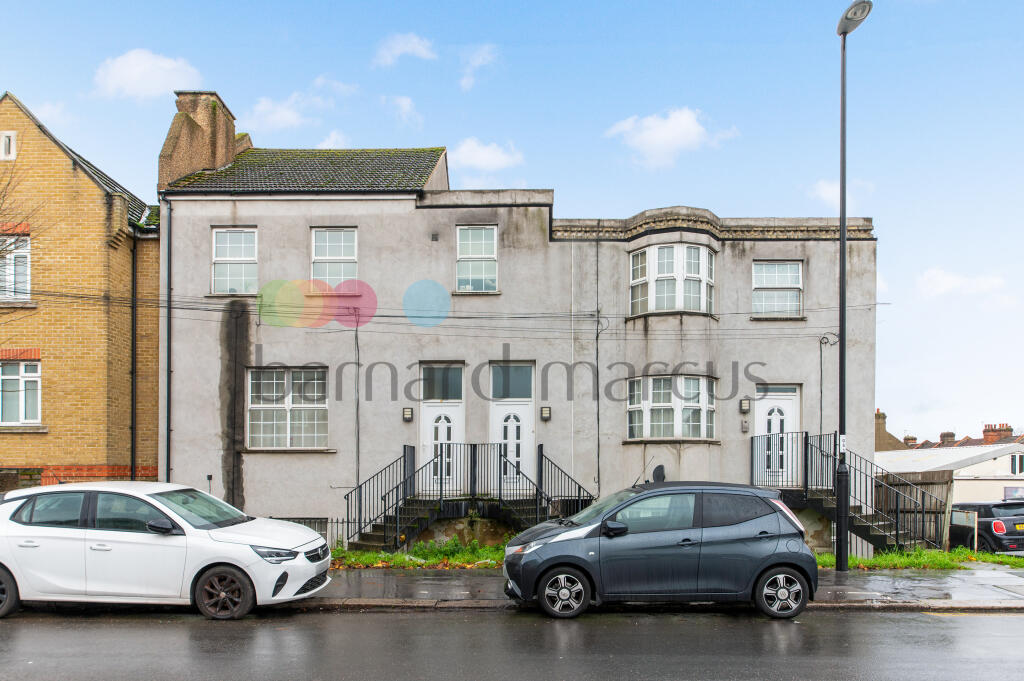 Main image of property: Bensham Lane, THORNTON HEATH