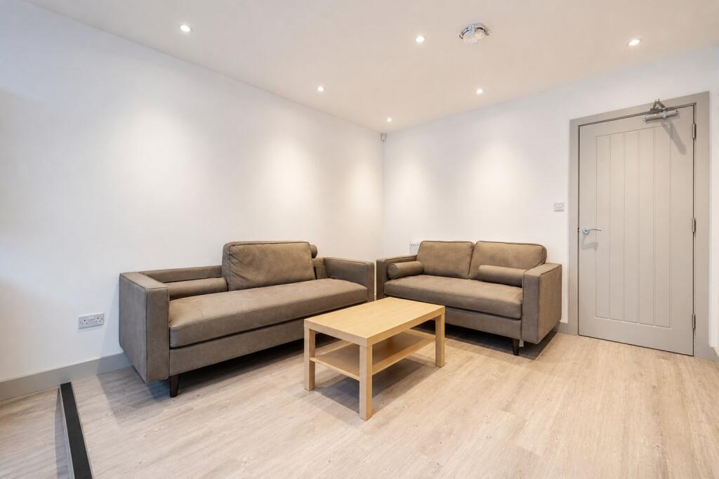 House in Birmingham, Bournbrook - View 5