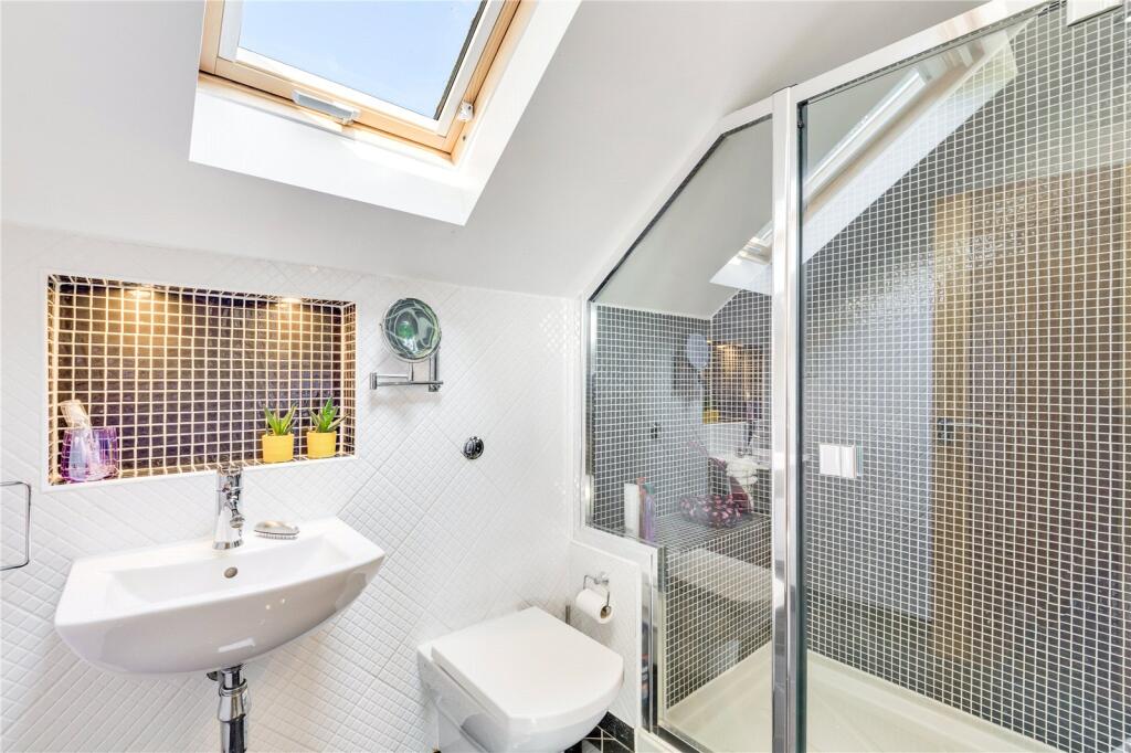 Additional image 21 of Briary Wood Lane, Welwyn, Hertfordshire, AL6