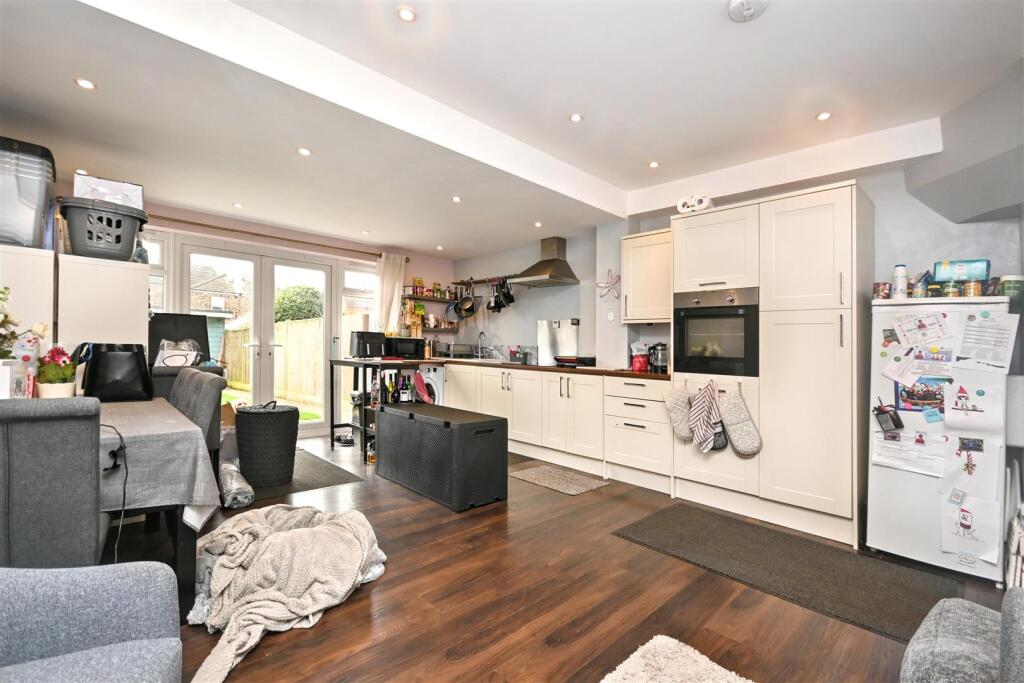 Dacre Road, Eastbourne - More