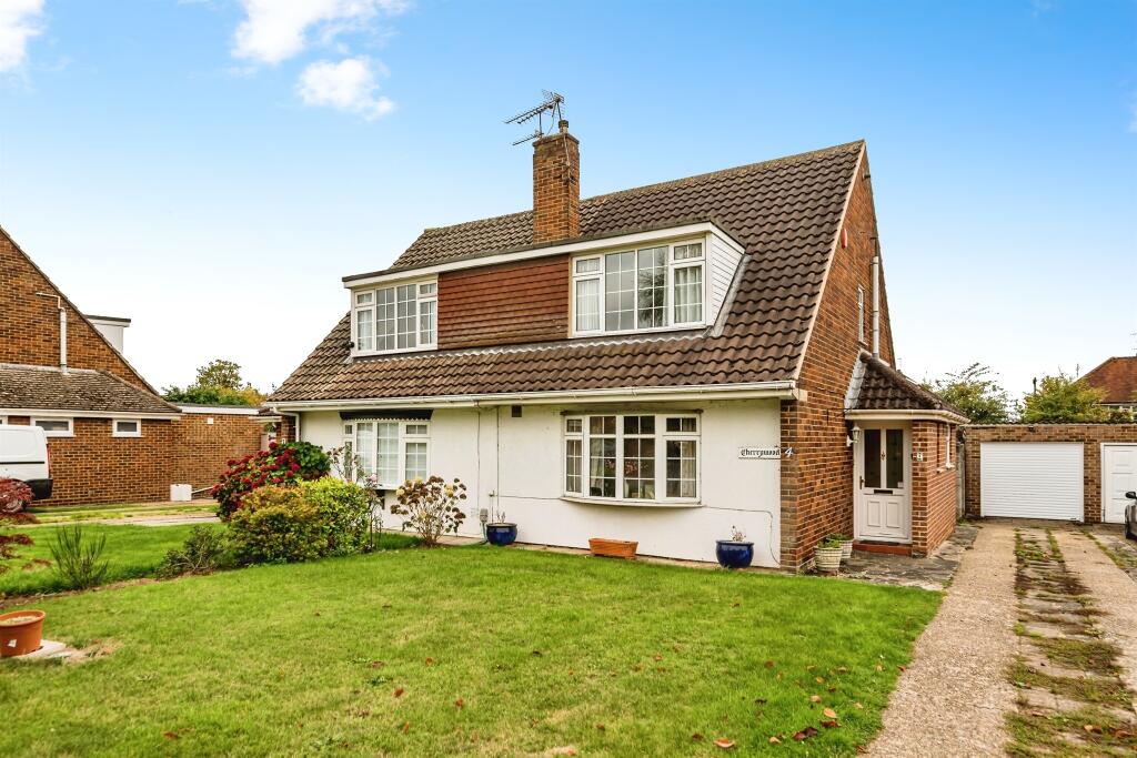 Main image of property: Huntercombe Close, Taplow, Maidenhead