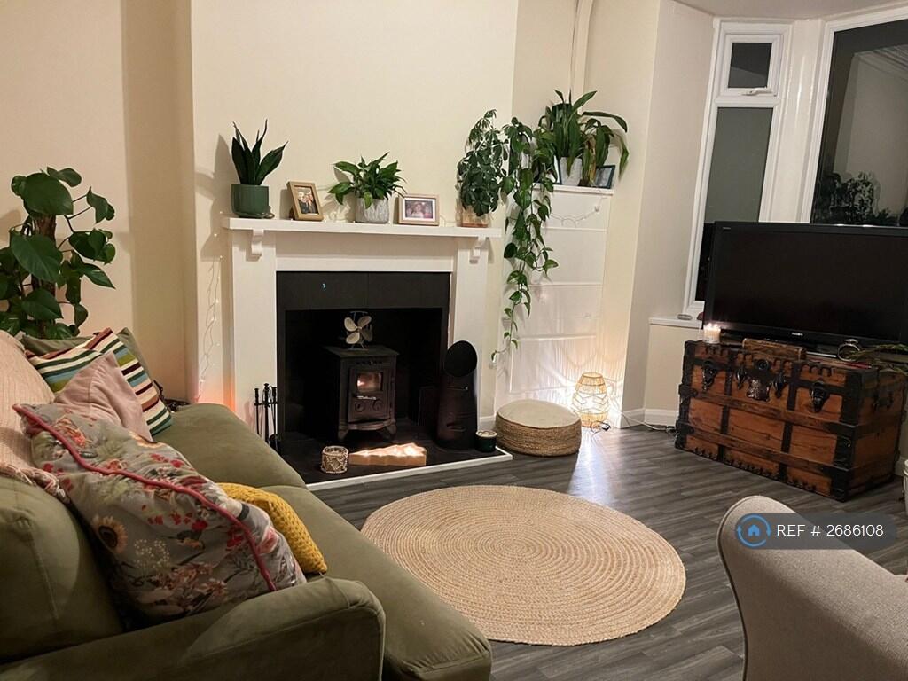 Main image of property: Lea Road, Gainsborough, DN21