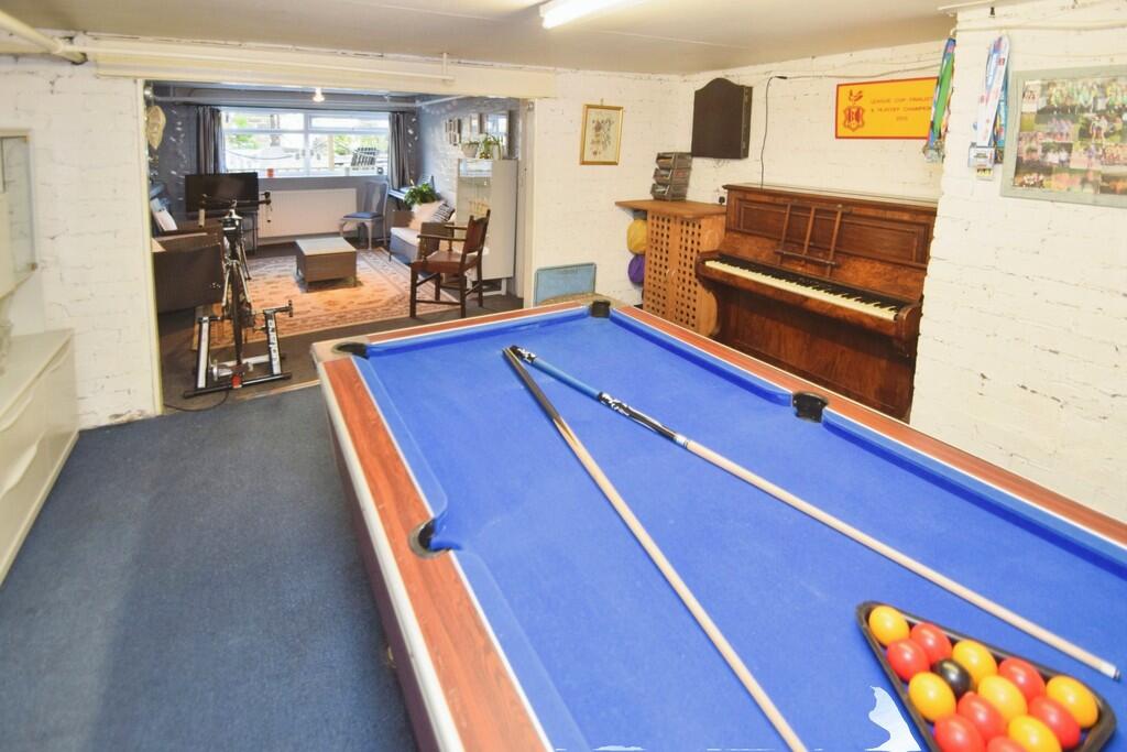 Additional image 10 of Farfield Road, Shipley