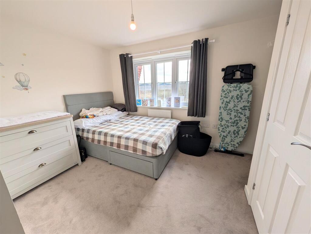 House in Bromyard, Porthouse Rise - More