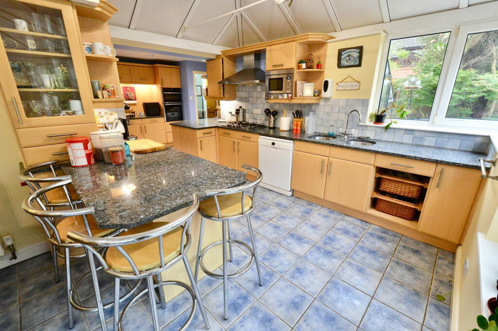 St. James Close,Harvington, WR11 8PZ photo 4