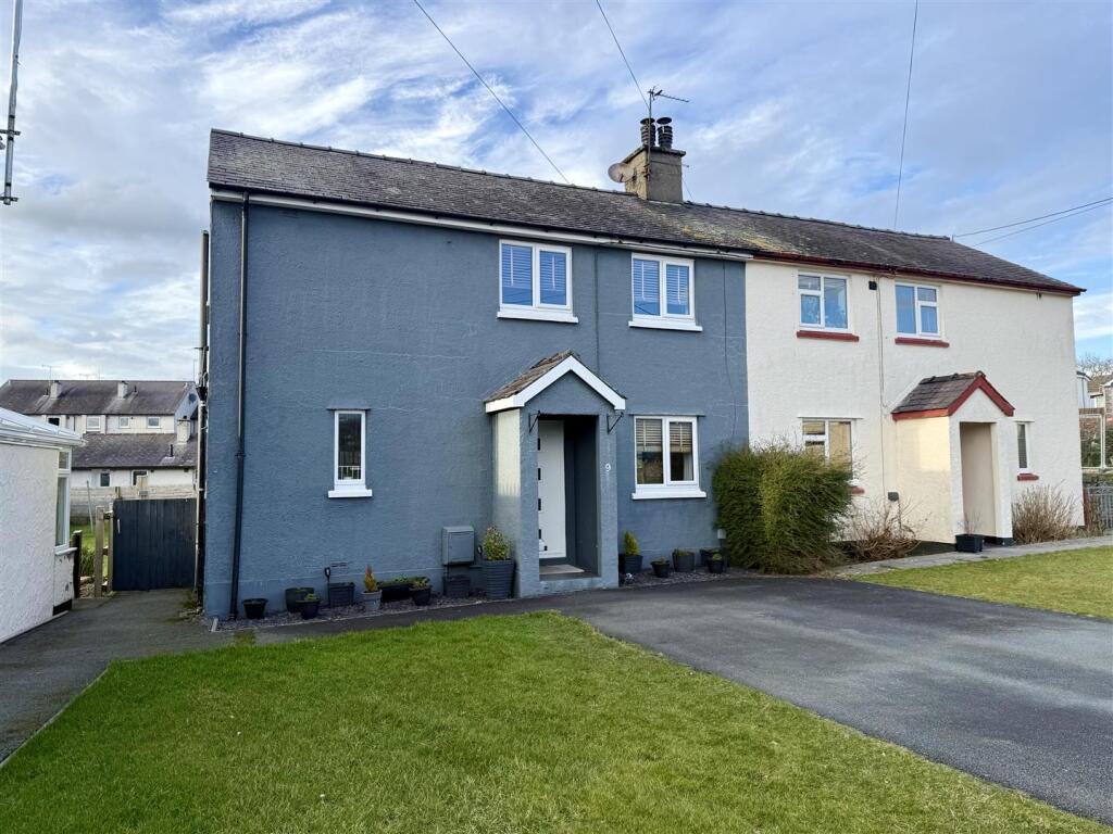 Main image of property: Rhos Y Gad, Llanfairpwllgwyngyll