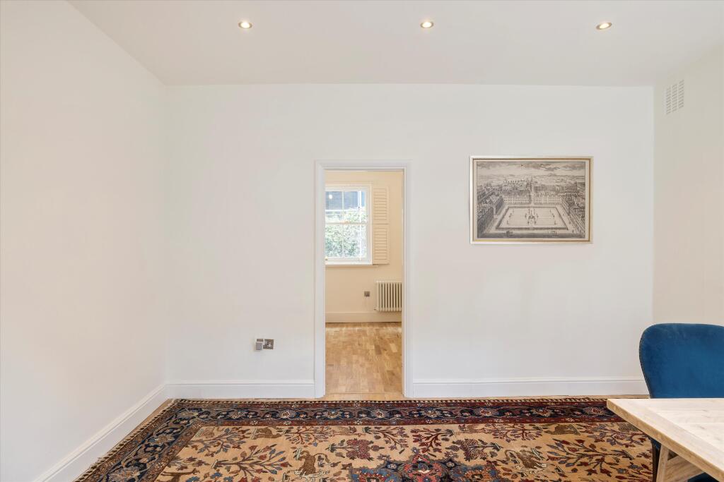 Apartment in London - More