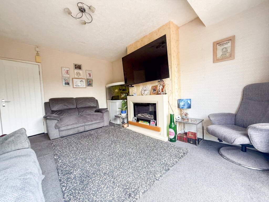 Marcot Road, Solihull, B92 photo 5