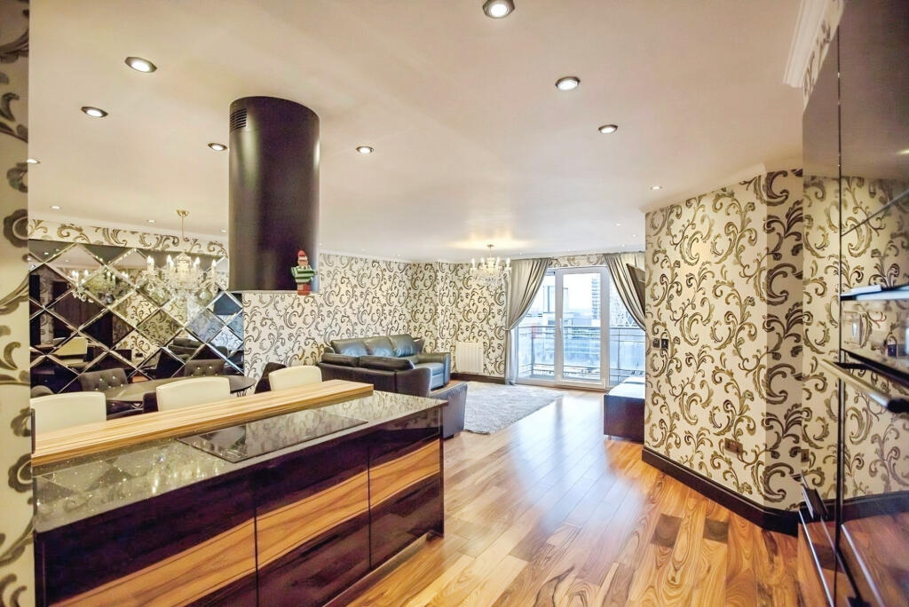 Main image of property: Imperial Point, Salford, Salford, Lancashire, M50